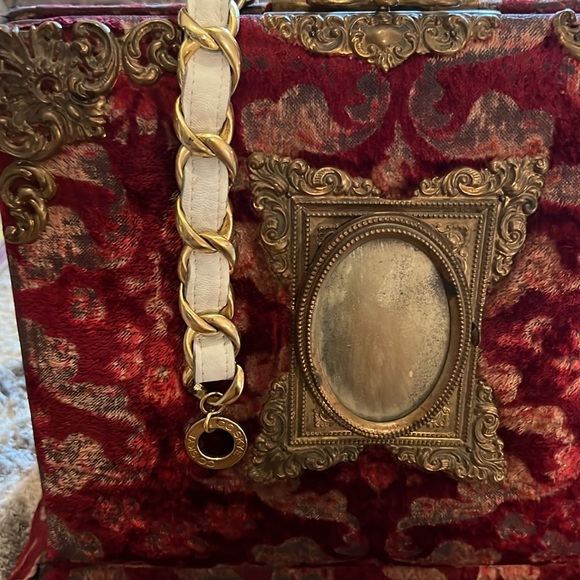 CC Skye Gold & White Chain Link Leather Choker &/or bracelet Y2K - Picture 2 of 10